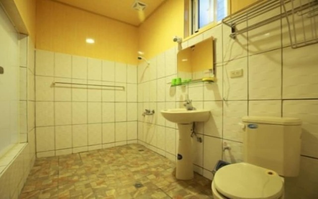 Shuizhong Yue Homestay