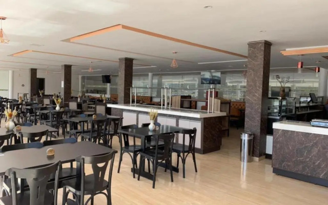 Hotel Cajuina Avenida