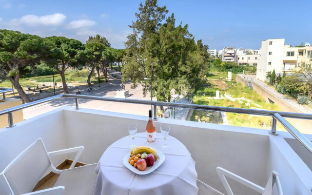 Maritina Hotel