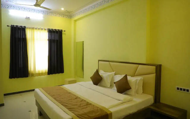 Shiv Ashray Resort