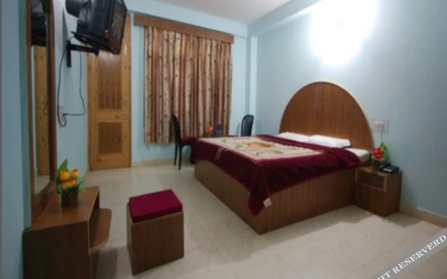 Hotel Triveni