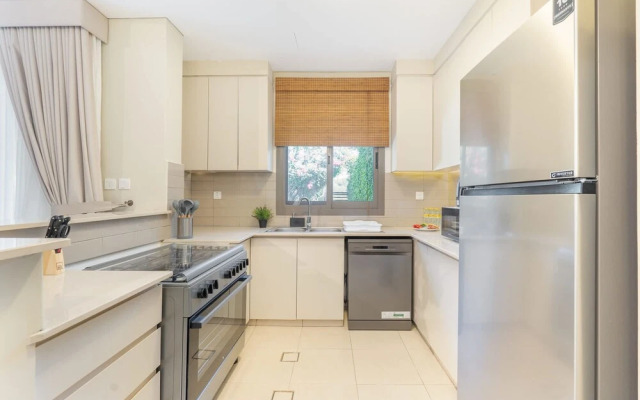 Elegant Villa Escape Perfect for Families