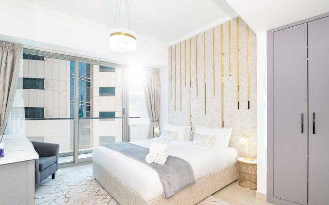 LUX The Marina Ocean View Suite 3