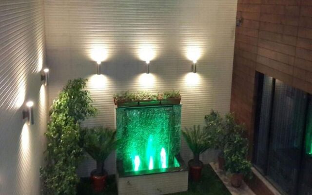 When In Gurgaon - Service Apartments near Medanta Medicity