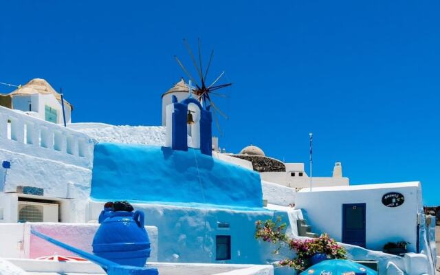 Chelidonia Traditional Villas Santorini Classic Villa