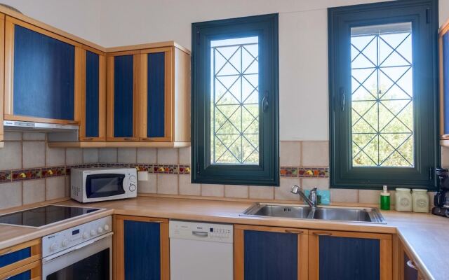 Aipeia Country House