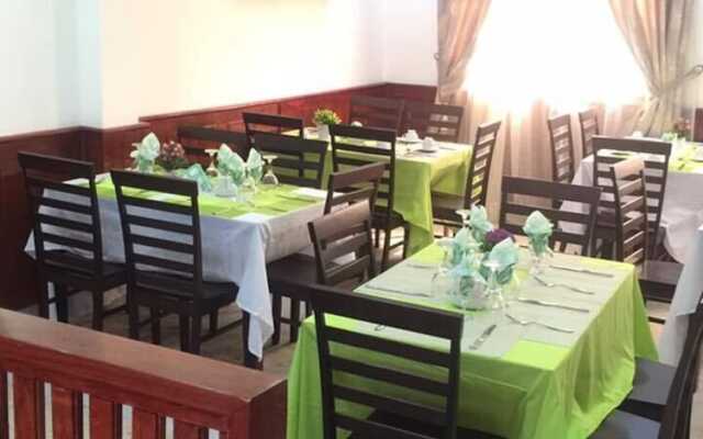 Hotel Samaki Plage