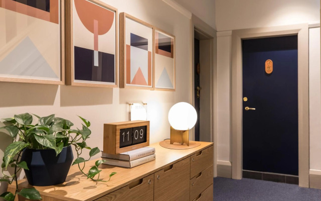 Jensen Potts Point