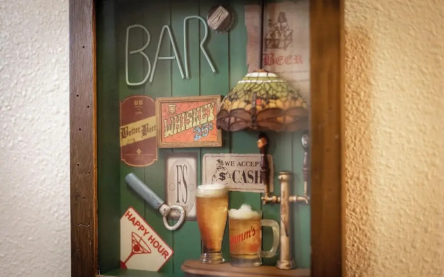 The Lodge on Oaxaco - Epic Man Cave / Billiard Room