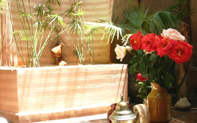 Hotel Riad Carina