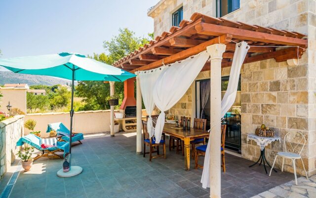 Dubrovnik Chalets - 2 Charming Stone Houses