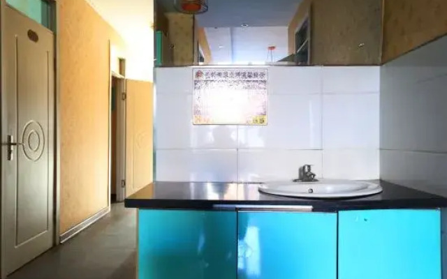 Wanhao Fashion Hostel