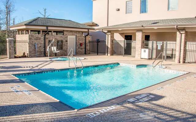 Sleep Inn & Suites Center