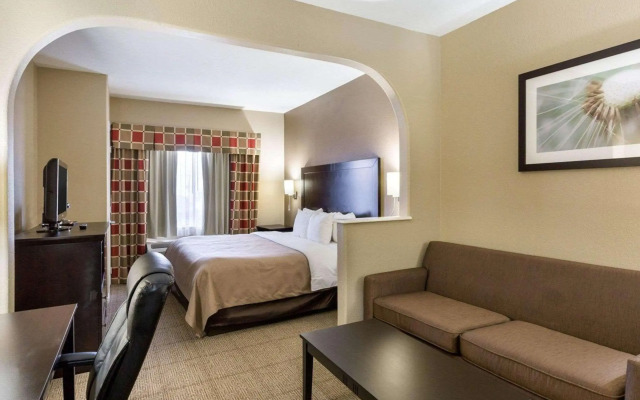 Quality Suites Houston NW Cy-Fair
