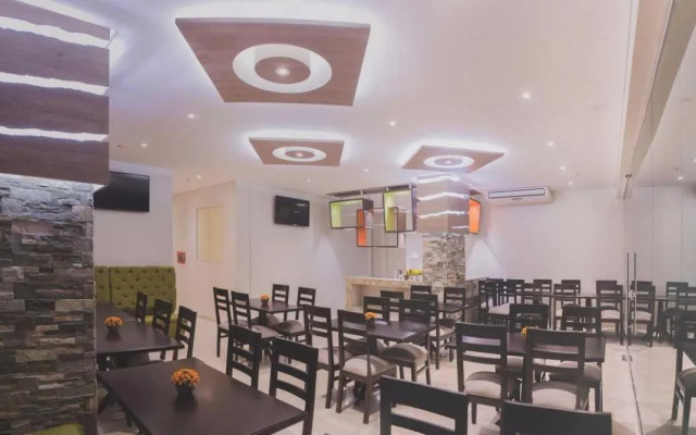 Hotel Aixo Suites By Geh Suites