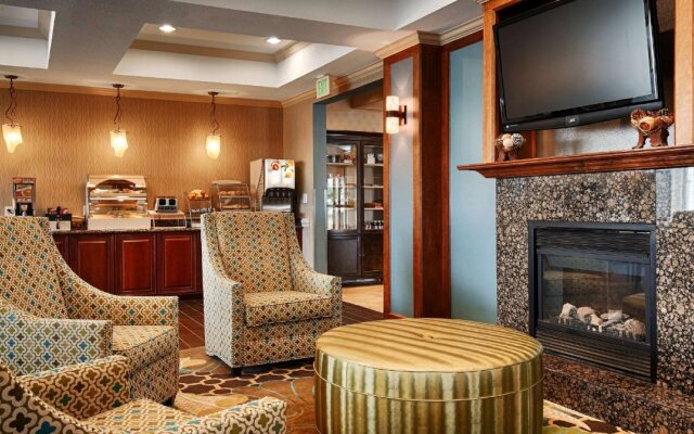 Comfort Inn & Suites