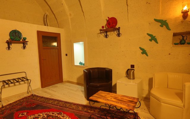 Saklı Cave House