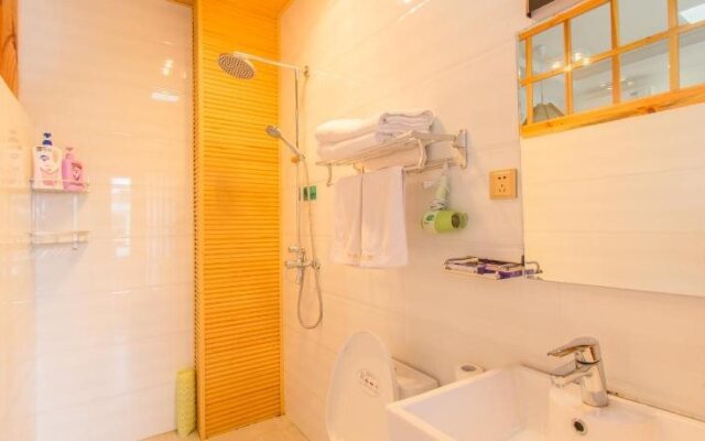 Jue Se Garden Theme Inn