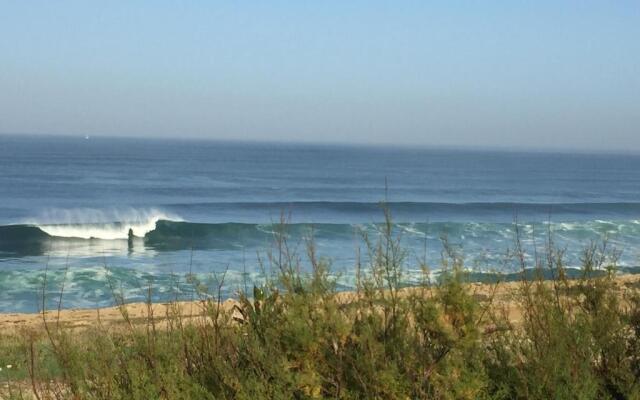 Oasis Backpackers Hostel Sintra Surf