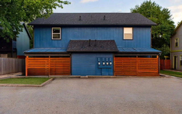 Rare 2BR in Prime Location