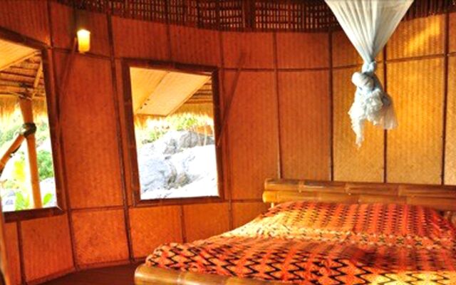 Paree Hut Resort Koh Sichang