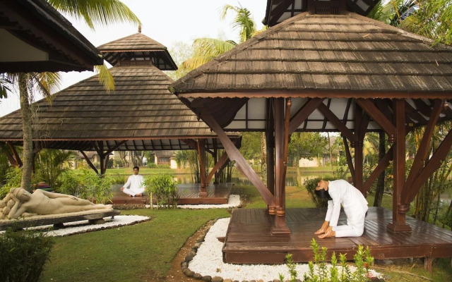 Radisson Plaza Resort & Spa