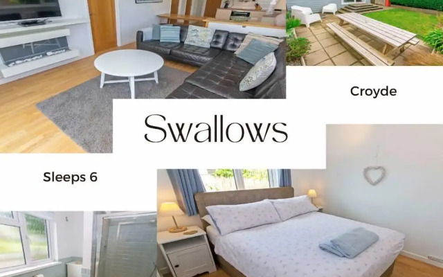 Swallows Croyde 3 Bedrooms, Sleeps 6, Beach Chalet