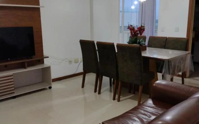 Edifício Vinícius Beira mar vista lateral