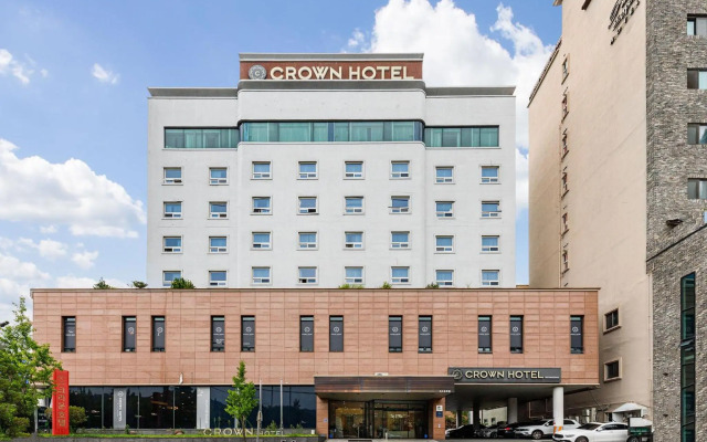 Crown Hotel Changwon