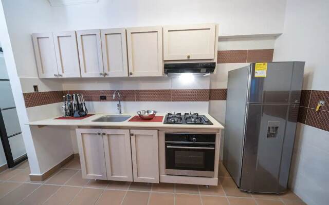 HOLT - Astorga Gardens - The Egyptian