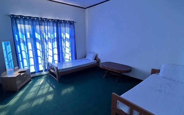 Kandalha Guest House