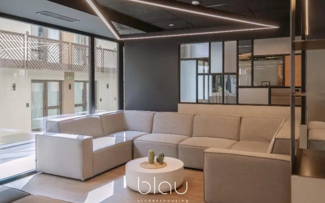 BLAU Student Housing & Language Academy