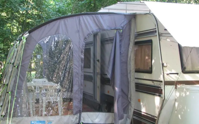 Szajkitavak Apartmanház és Kemping