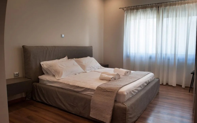 Sia s Retreat 2 in Nea Smirni