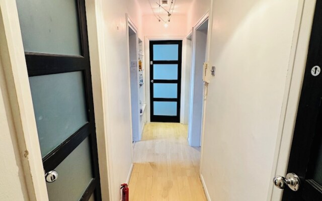Immaculate 3-bed Apartment in London