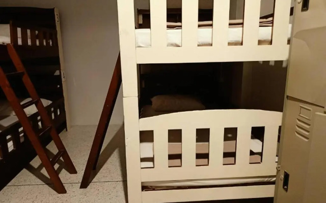Ler Hostel 65