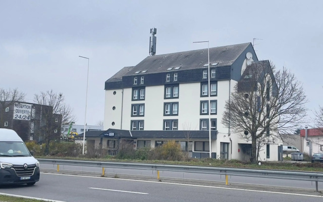 hotelImage