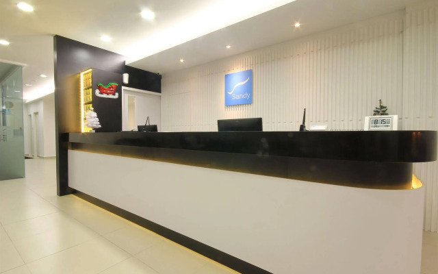 Sandy Hotel