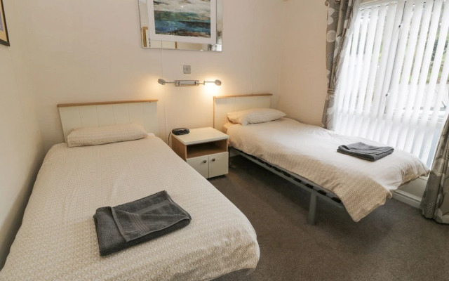 Oyster Bay Lodge