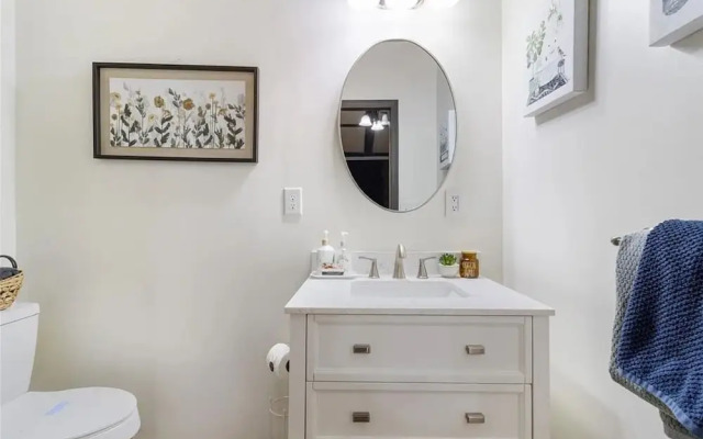 Rustic Lakehouse kayaks fishing bonfires