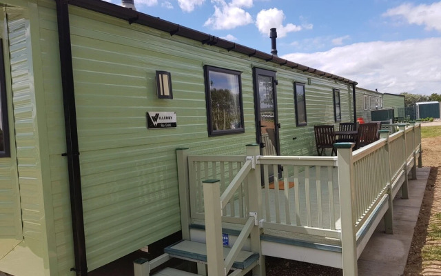 Stunning 6 Birth Caravan in Skegness, Herons Mead