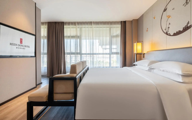 Rezen Dong Hotel (Hangzhou Xixi Longhu Paradise Walk)