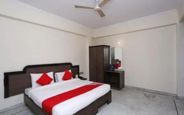 OYO 15784 Flagship Bus Stand