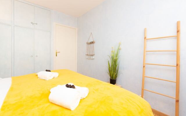 The Seaside YourHostHelper