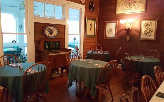 The Stovall House