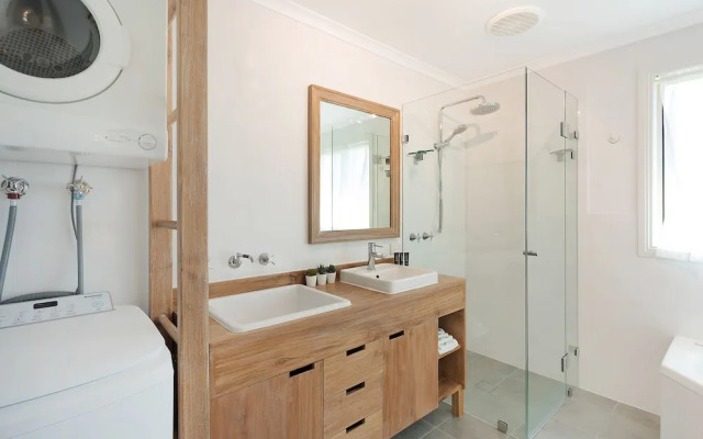 Cetacea Luxury Apartments