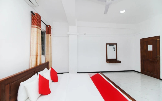 OYO 119 Lagoon Waves