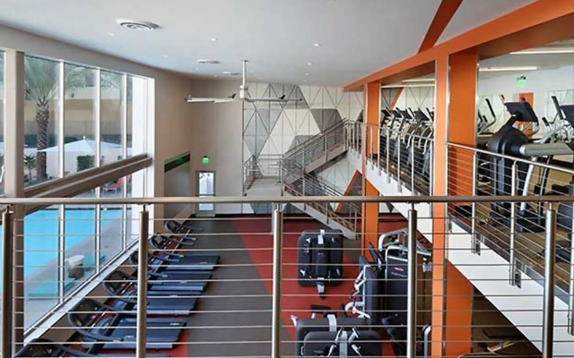 Studio City Universal Apartments