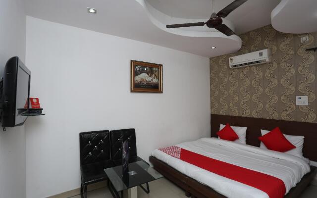 OYO 2776 Hotel Pearl