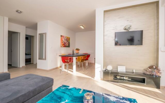 Apartment Beautiful garden